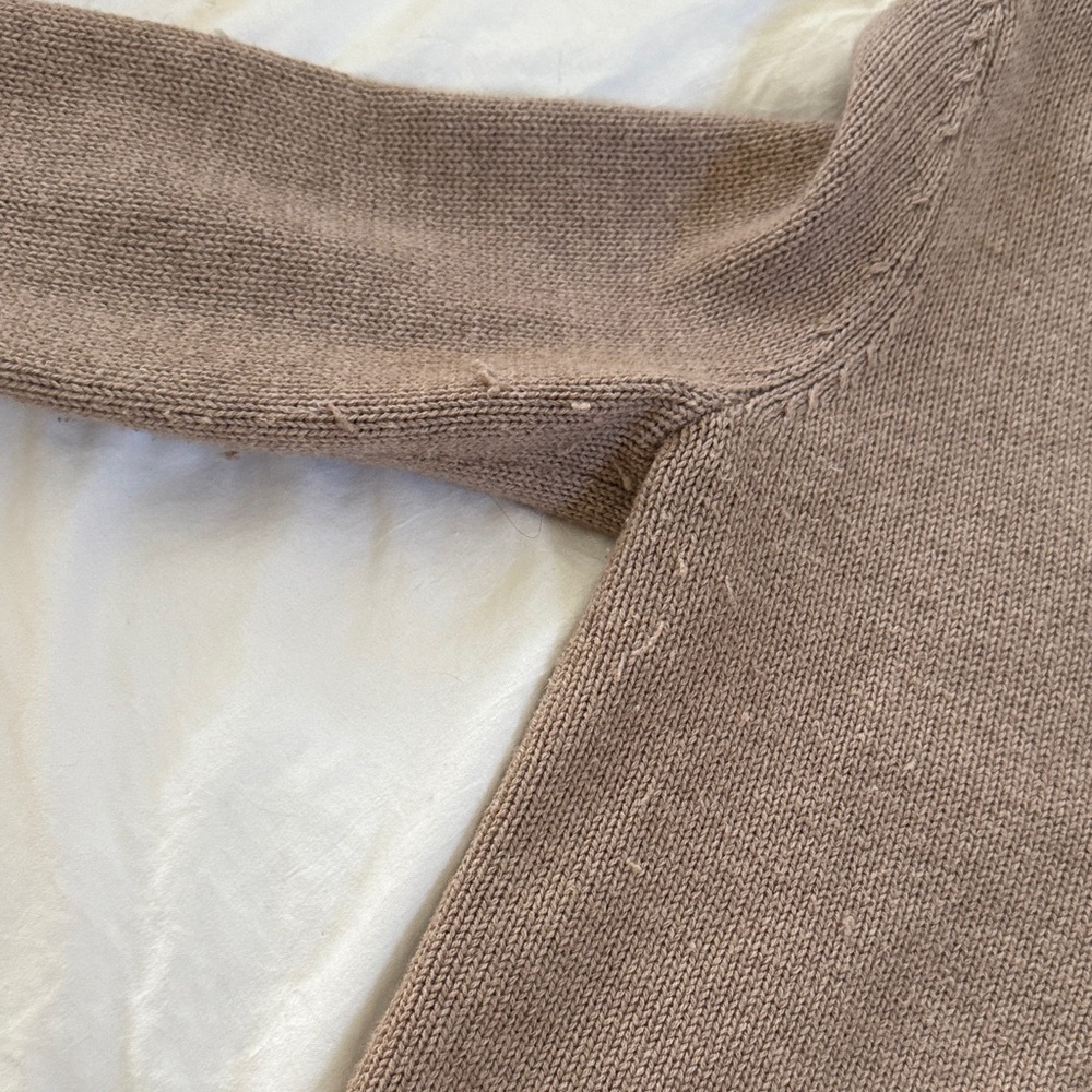 Aritzia | Wilfred Basque Cardigan in Oatmeal - Picture 13 of 14